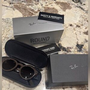 Ray-Ban Stories sunglasses brown